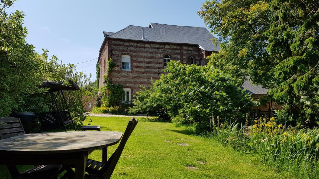 L Ancien Moulin A Grains Bed & Breakfast Valmont  Exterior photo